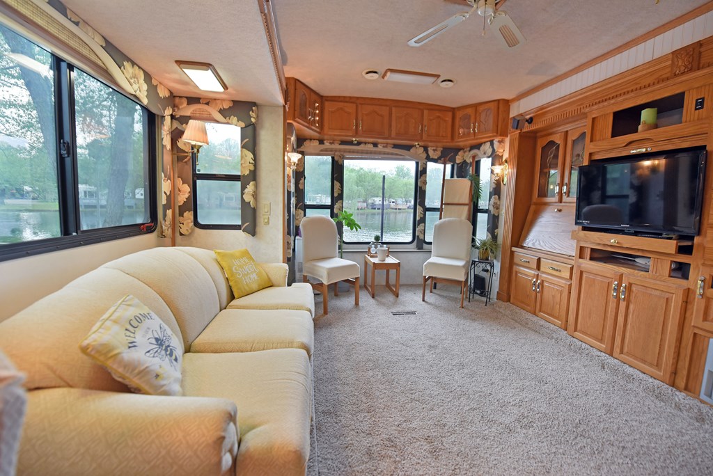 415341 Blairsville Residential