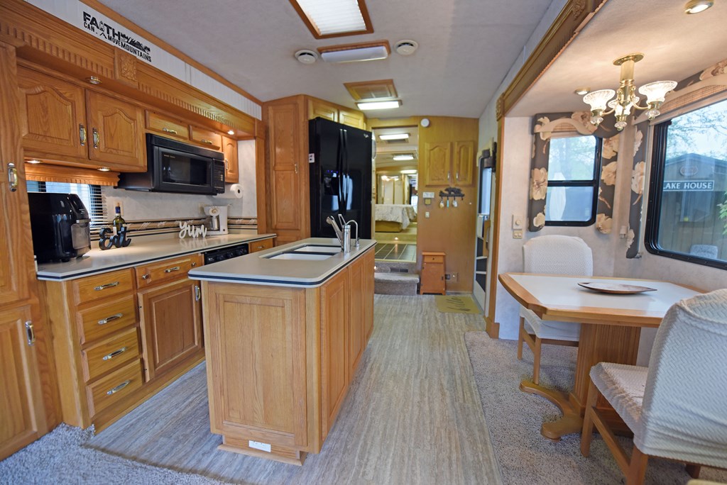 415341 Blairsville Residential