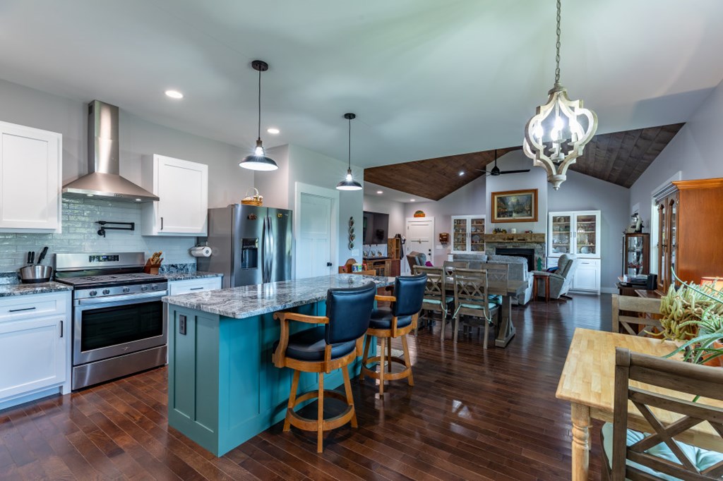 415343 Blairsville Residential
