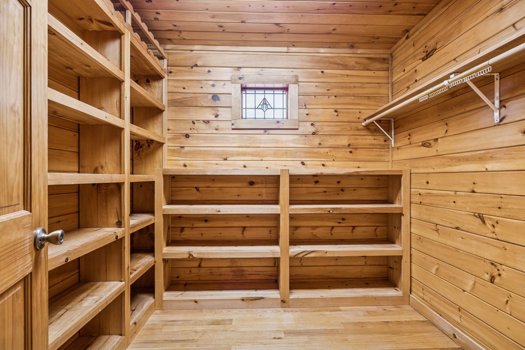 415345 Morganton Residential