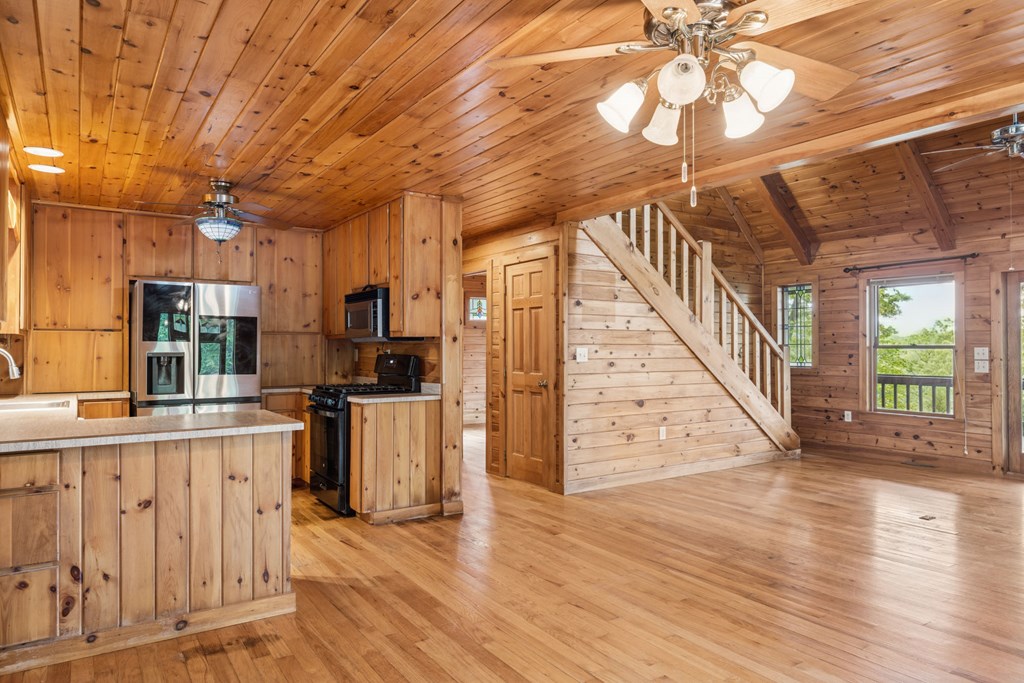 415345 Morganton Residential