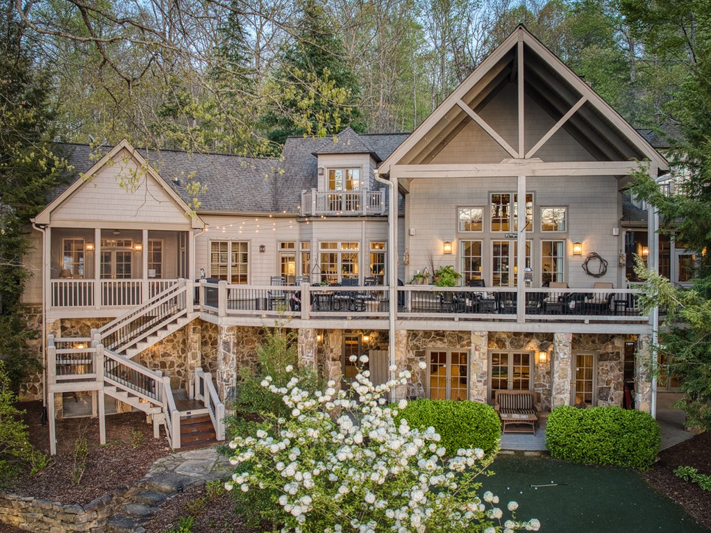 415347 Morganton Residential