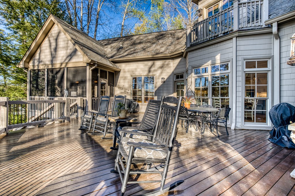 415347 Morganton Residential