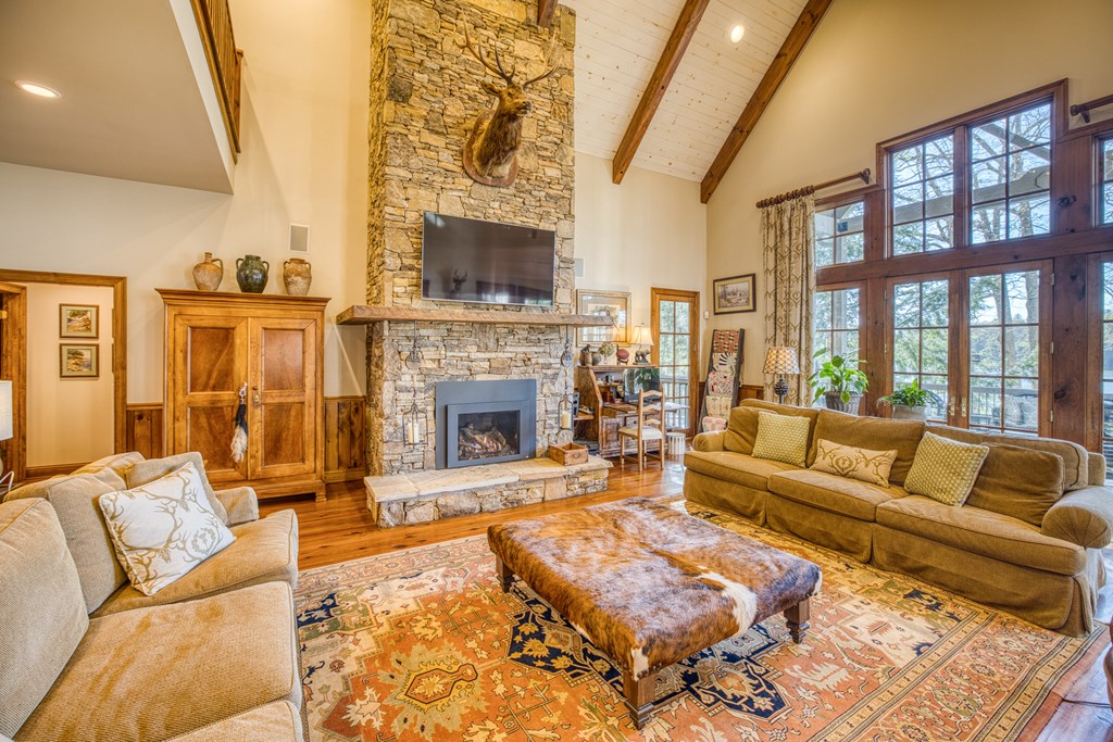 415347 Morganton Residential
