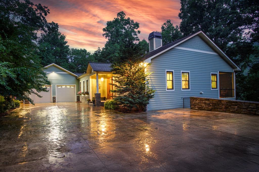 415348 Hiawassee Residential