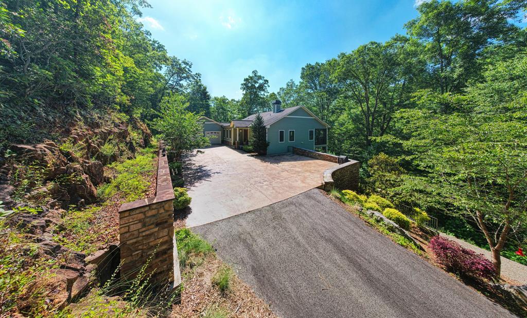 415348 Hiawassee Residential