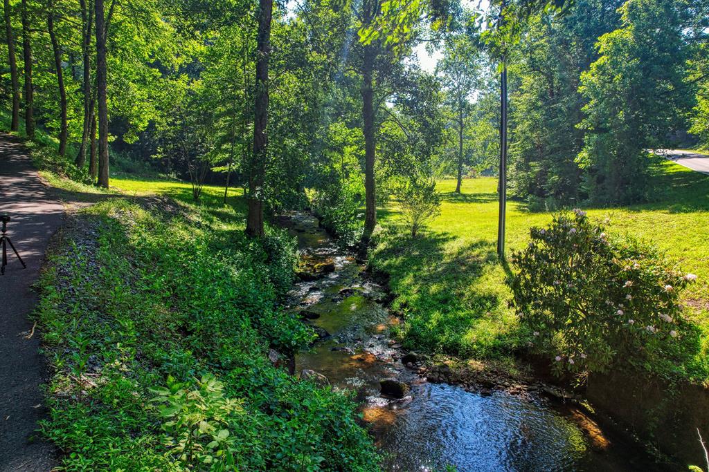 415348 Hiawassee Residential