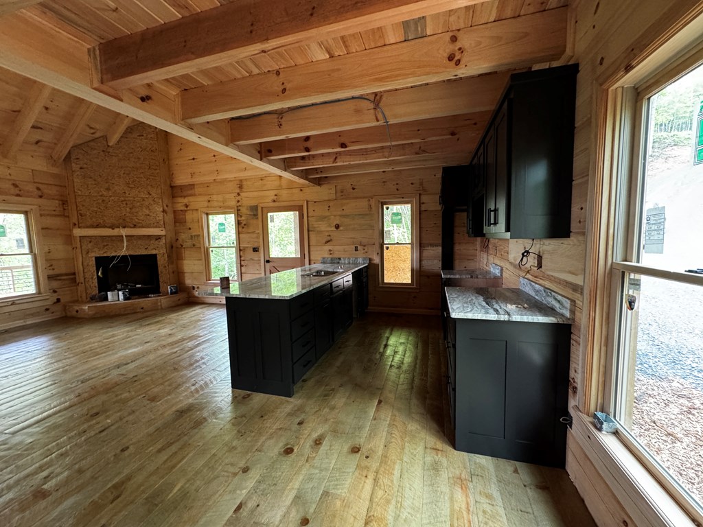 415351 Ellijay Residential