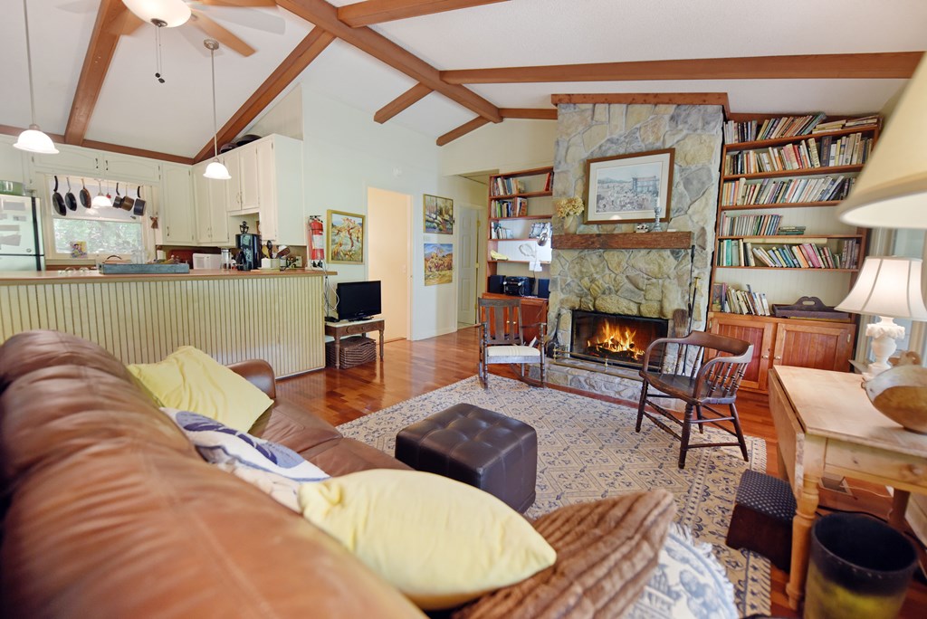 415354 Ellijay Residential