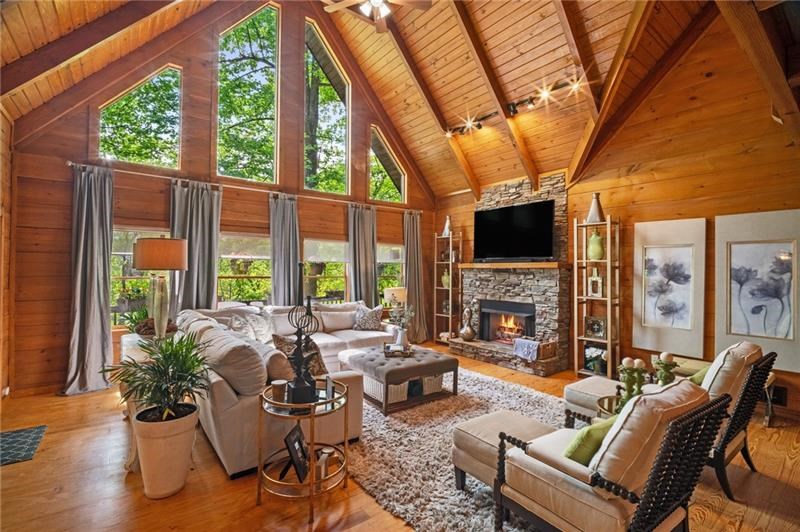 415356 Jasper Residential