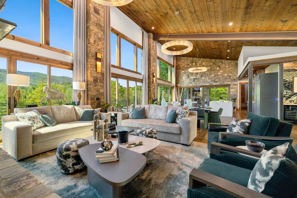 415357 Blue Ridge Residential