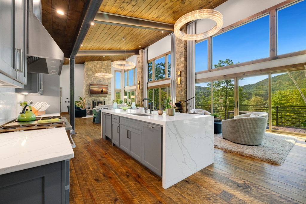 415357 Blue Ridge Residential