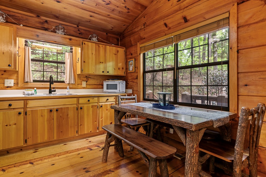 415359 Blue Ridge Residential