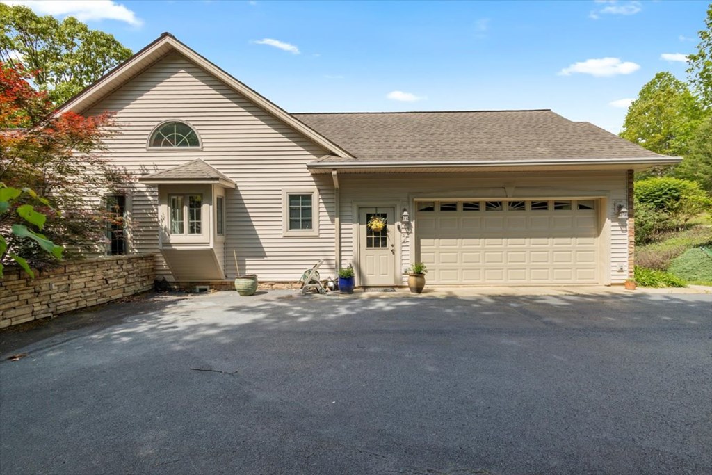 415365 Blairsville Residential
