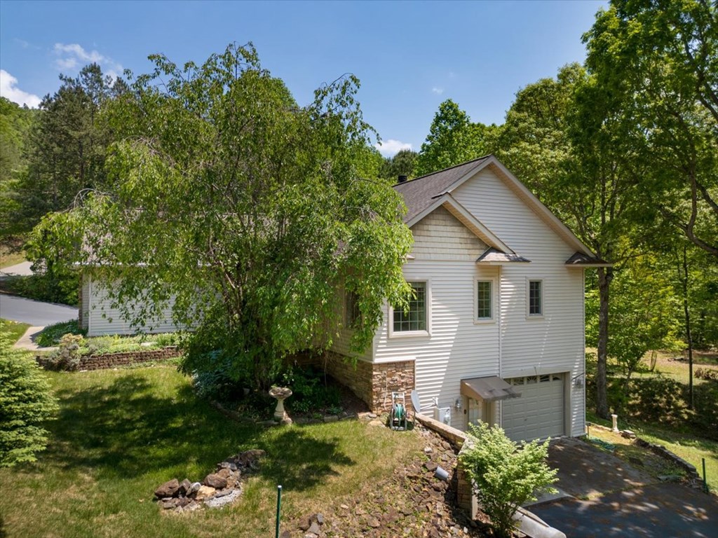 415365 Blairsville Residential