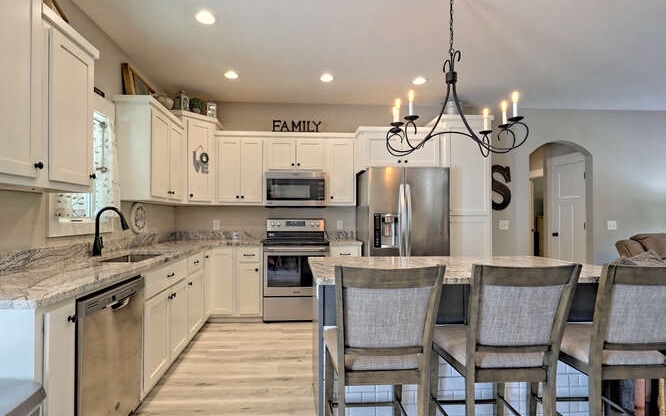 415370 Hayesville Residential