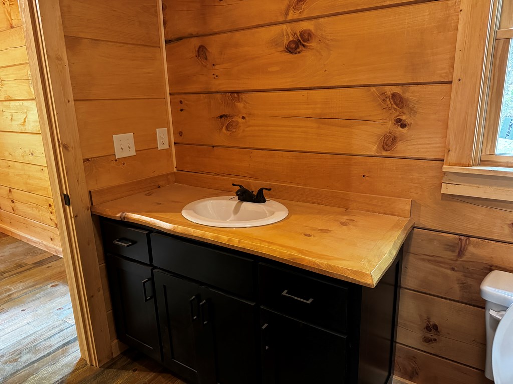 415371 Blue Ridge Residential