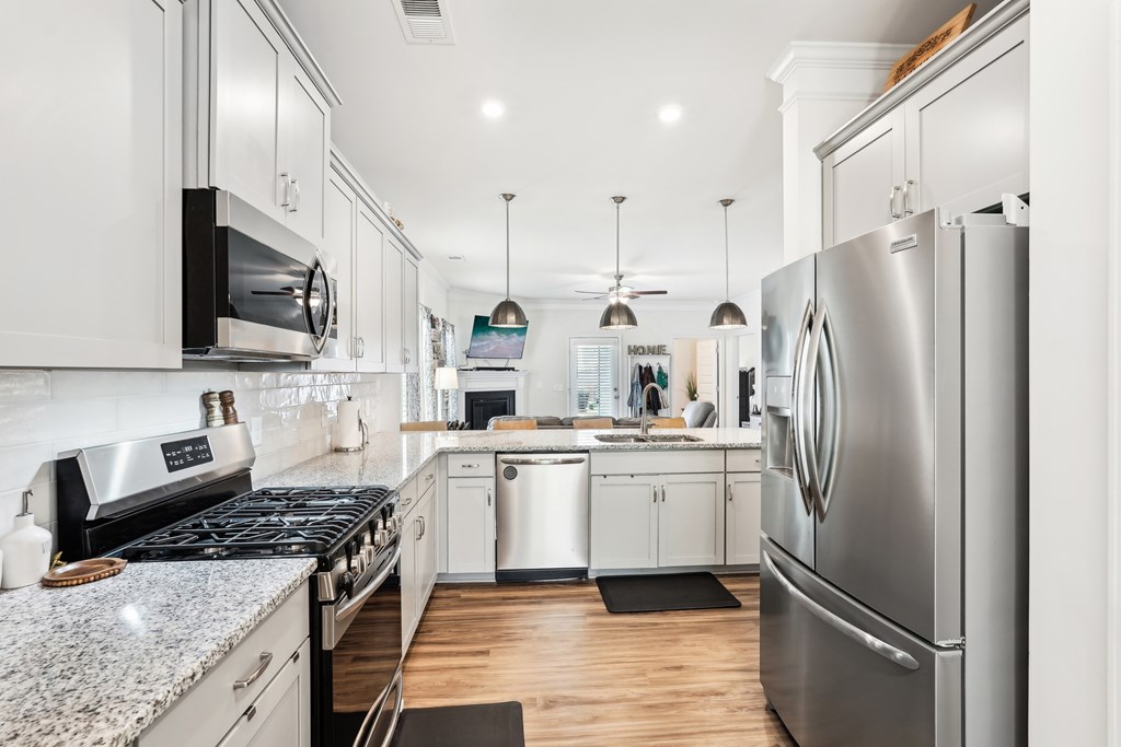 415372 Jasper Residential