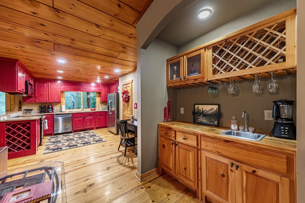 415373 Blue Ridge Residential
