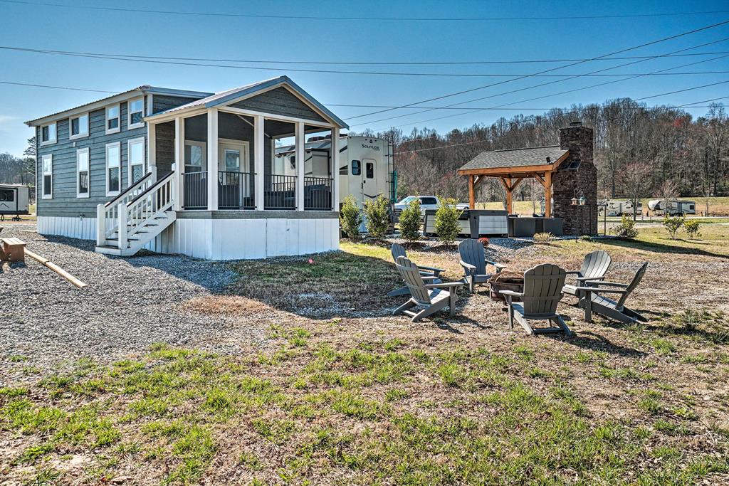 415375 Morganton 