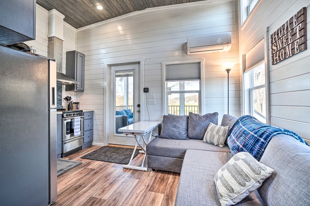 415375 Morganton Residential