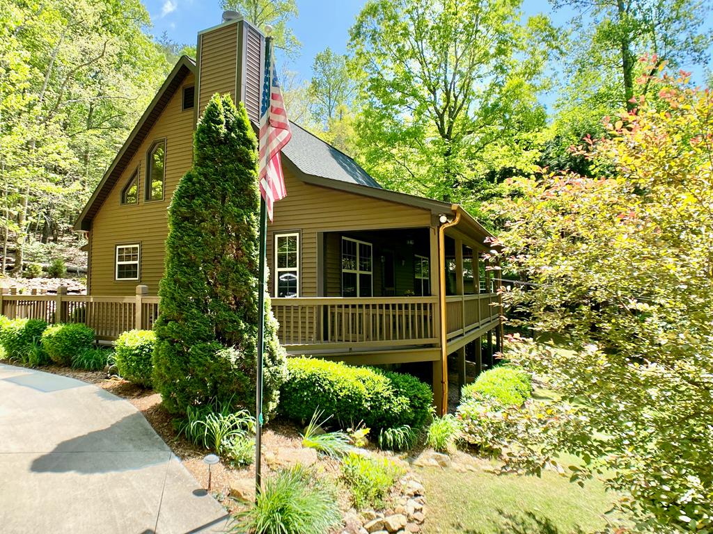 415377 Young Harris Residential