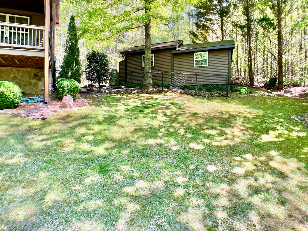 415377 Young Harris Residential