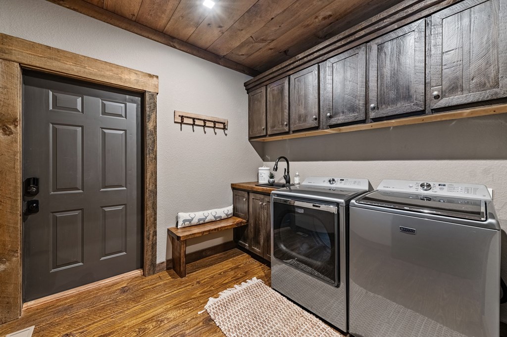 415385 Blue Ridge Residential