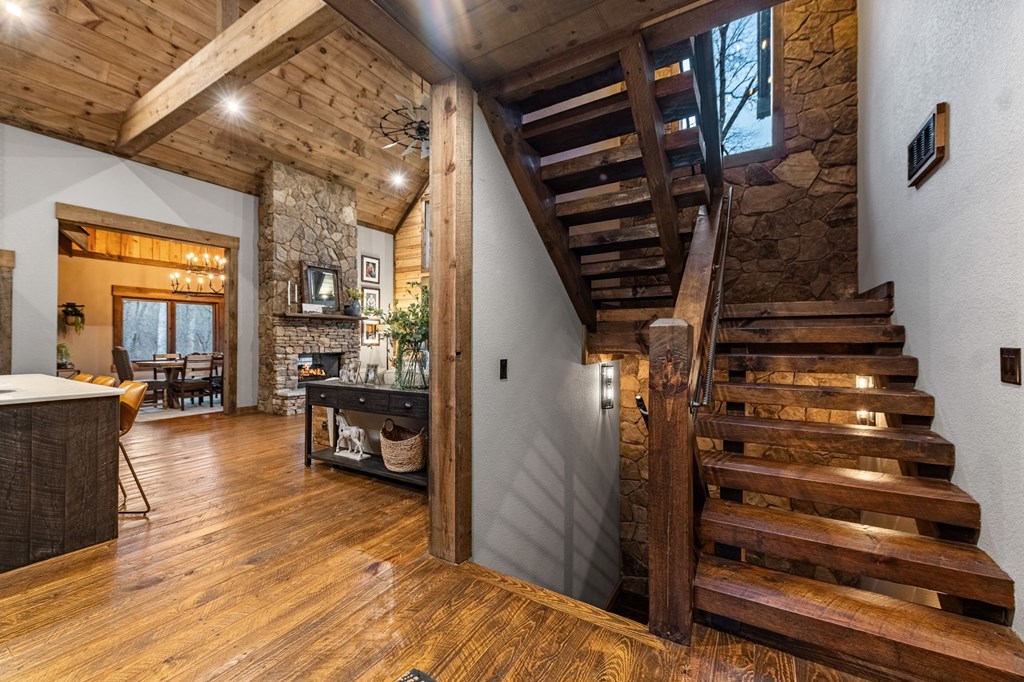 415385 Blue Ridge Residential