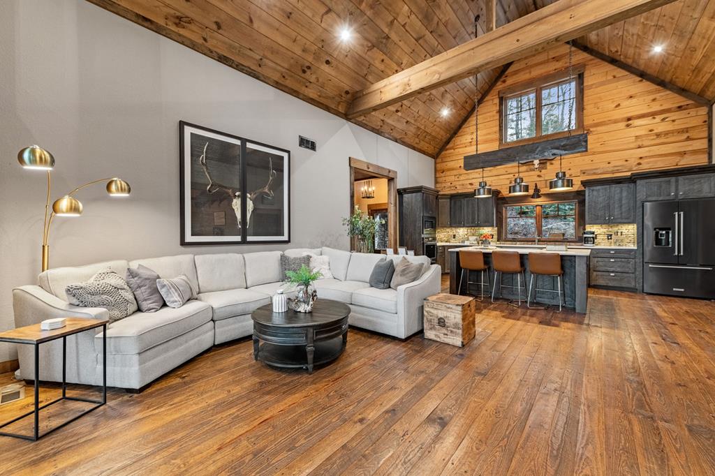 415385 Blue Ridge Residential
