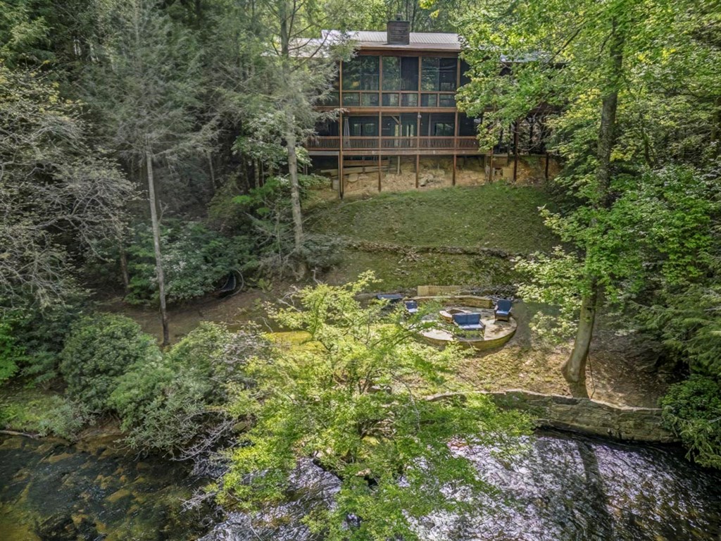 415387 Ellijay Residential