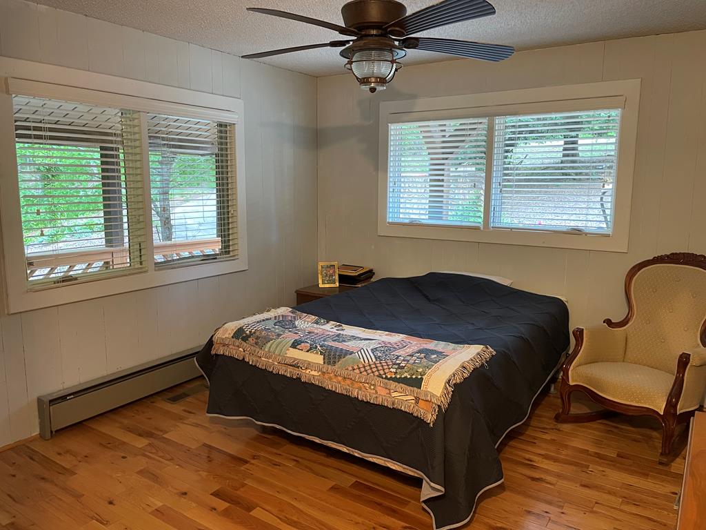 415389 Hayesville Residential