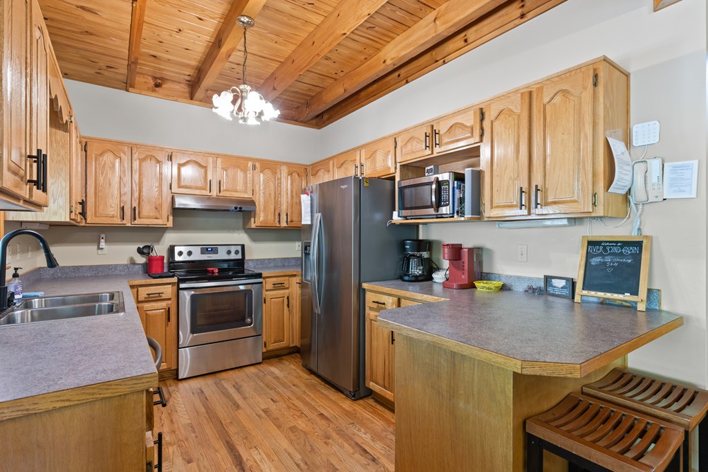 415394 Blue Ridge Residential