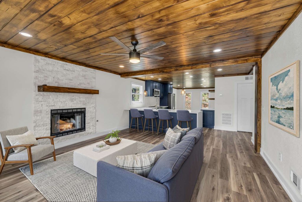 415395 Hiawassee Residential