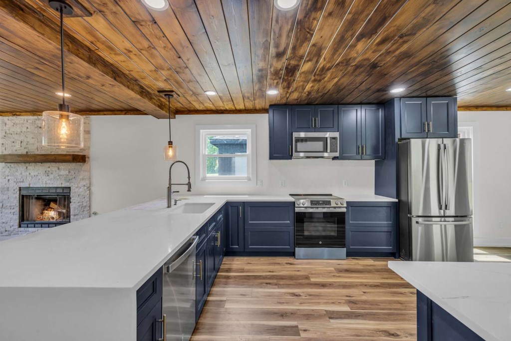 415395 Hiawassee Residential