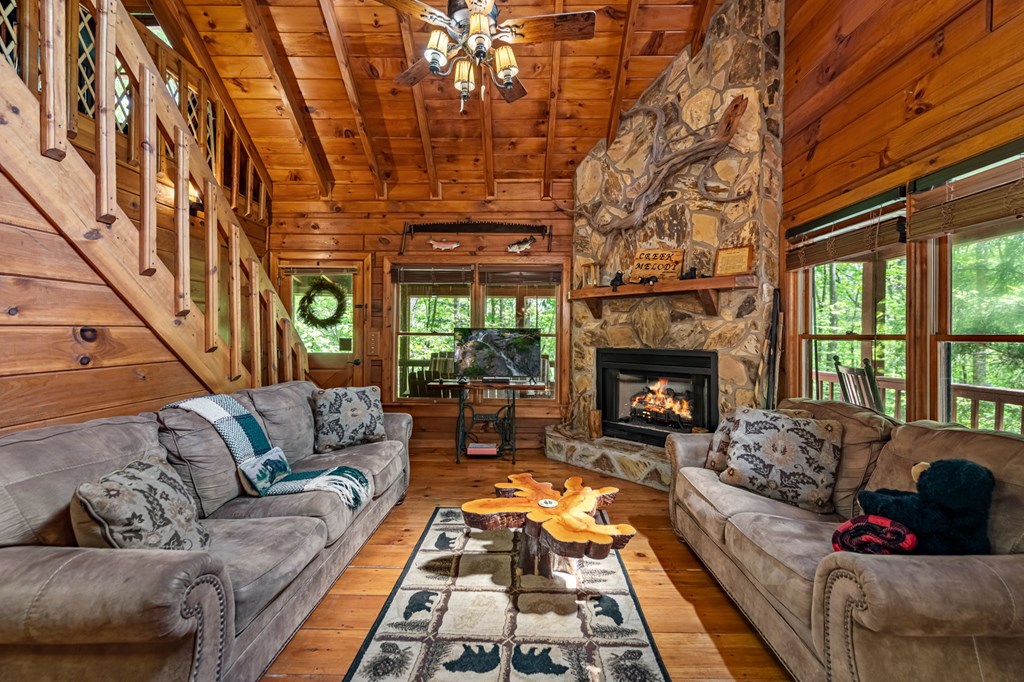415396 Cherry Log Residential
