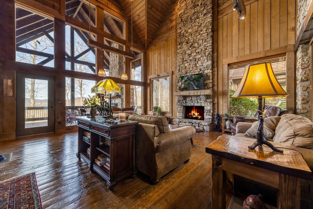 415397 Morganton Residential