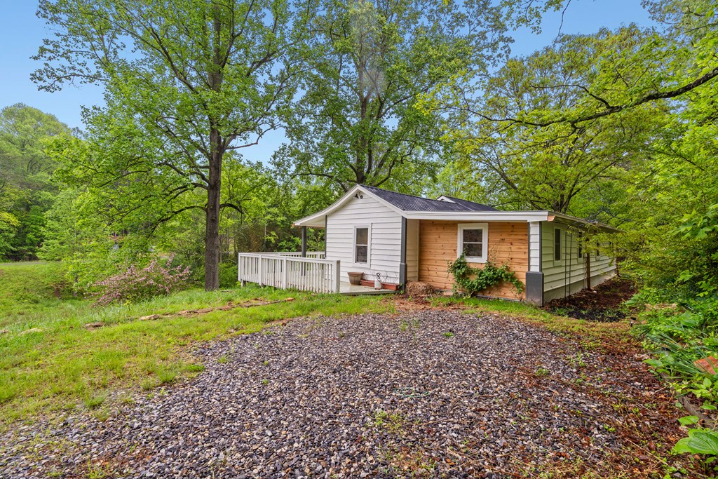 415400 Blairsville Residential