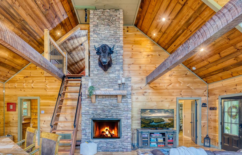 415402 Blue Ridge Residential