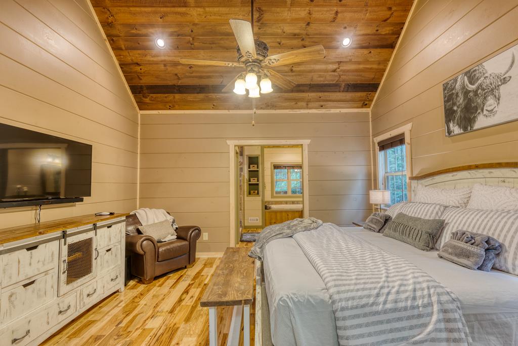 415402 Blue Ridge Residential