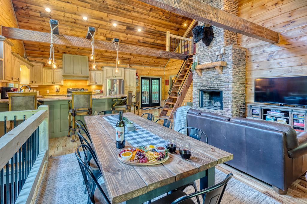 415402 Blue Ridge Residential