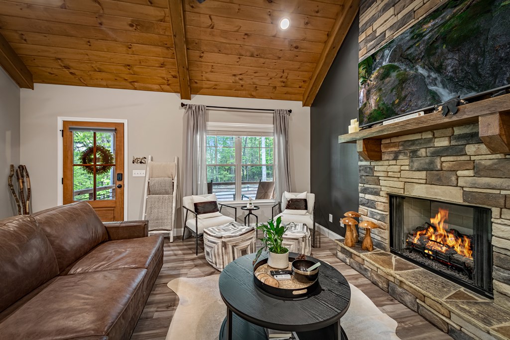 415403 Ellijay Residential