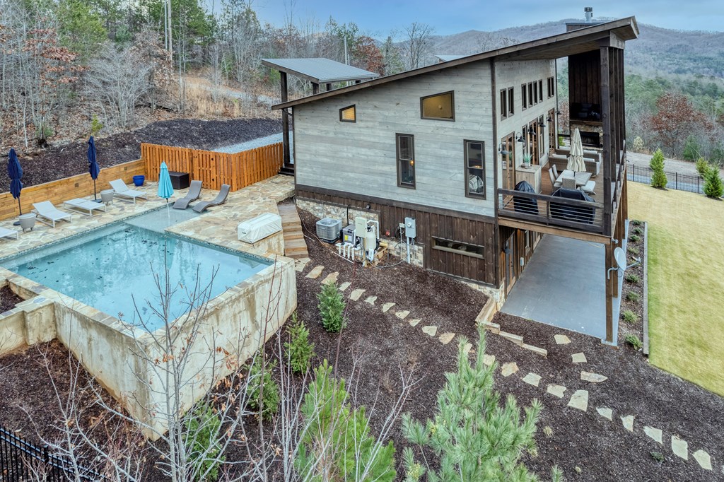415404 Mineral Bluff Residential