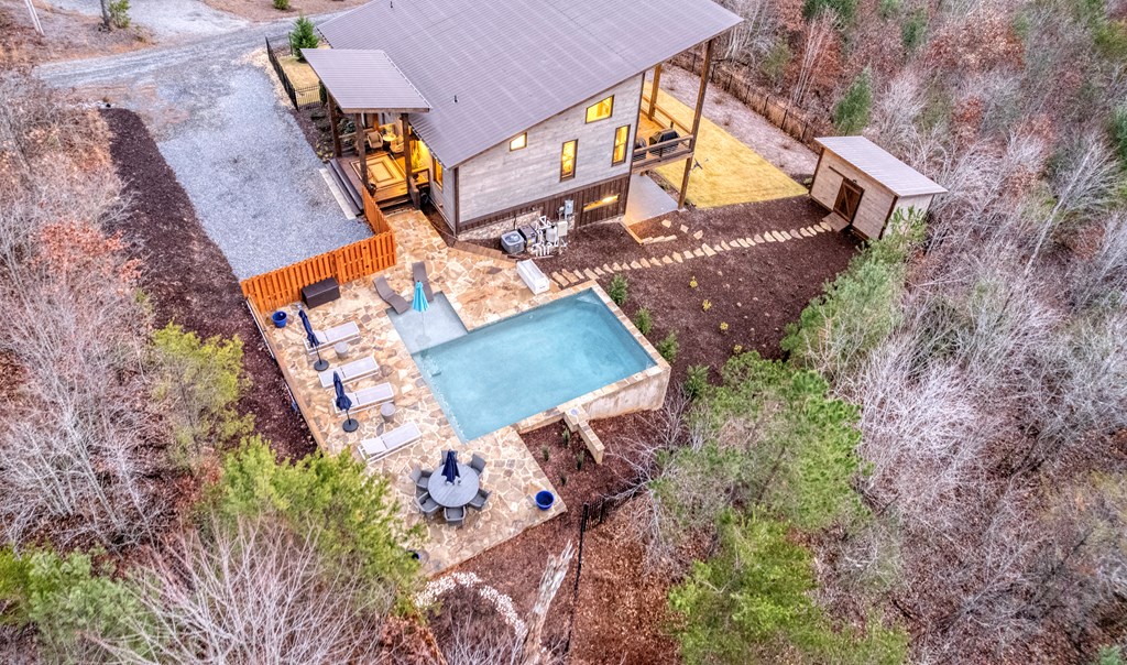 415404 Mineral Bluff Residential