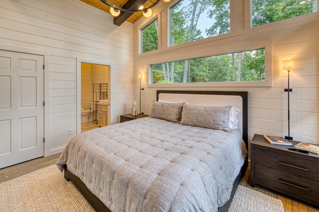 415405 Blue Ridge Residential