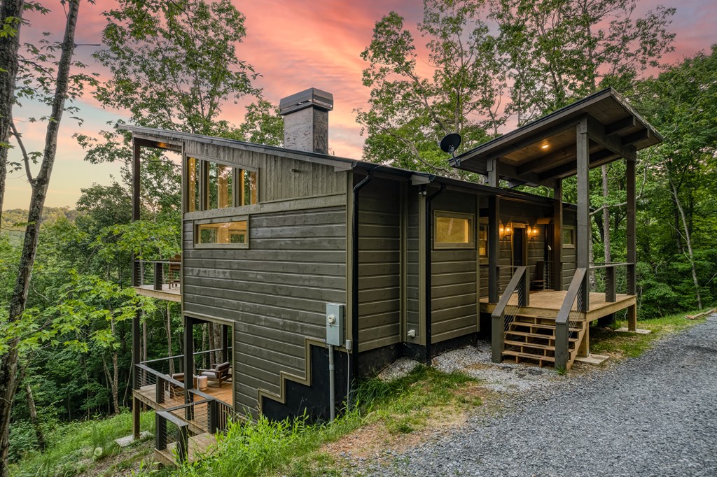 415405 Blue Ridge Residential