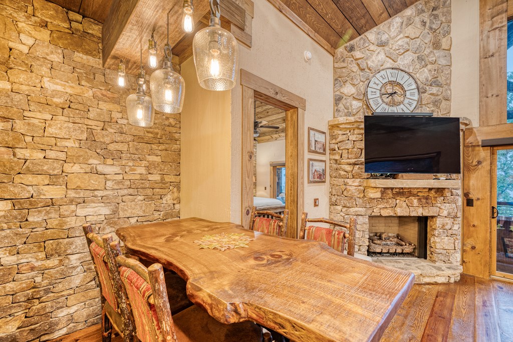 415406 Blue Ridge Residential