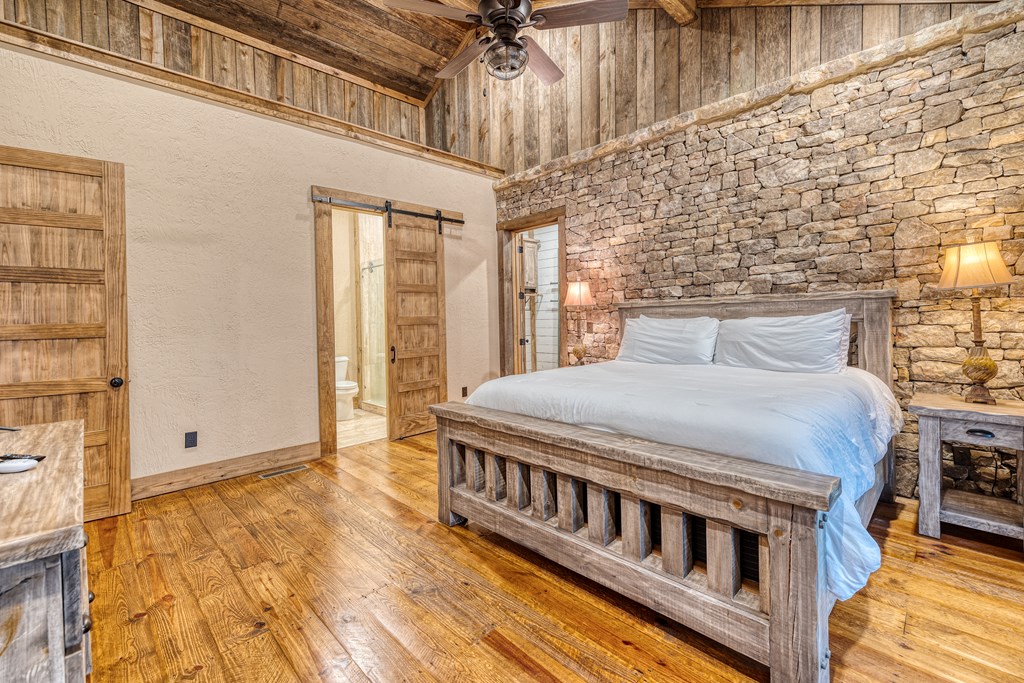 415406 Blue Ridge Residential