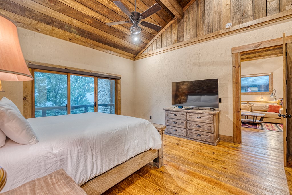 415406 Blue Ridge Residential