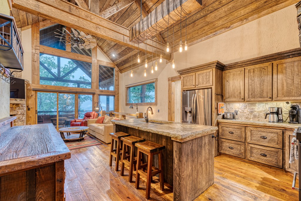 415406 Blue Ridge Residential